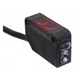 E3Z-R81